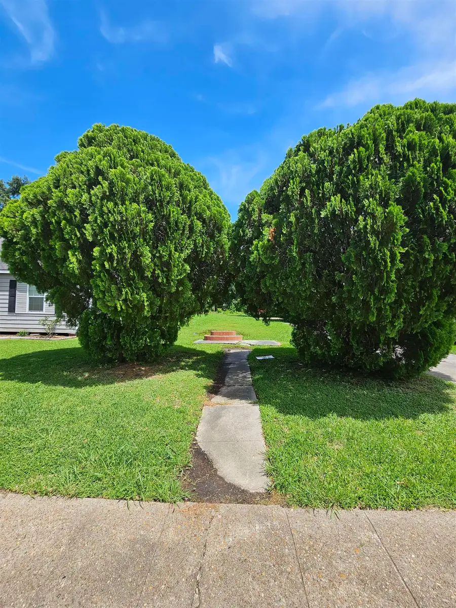 3232 12th St, Port Arthur, TX 77642 - #2