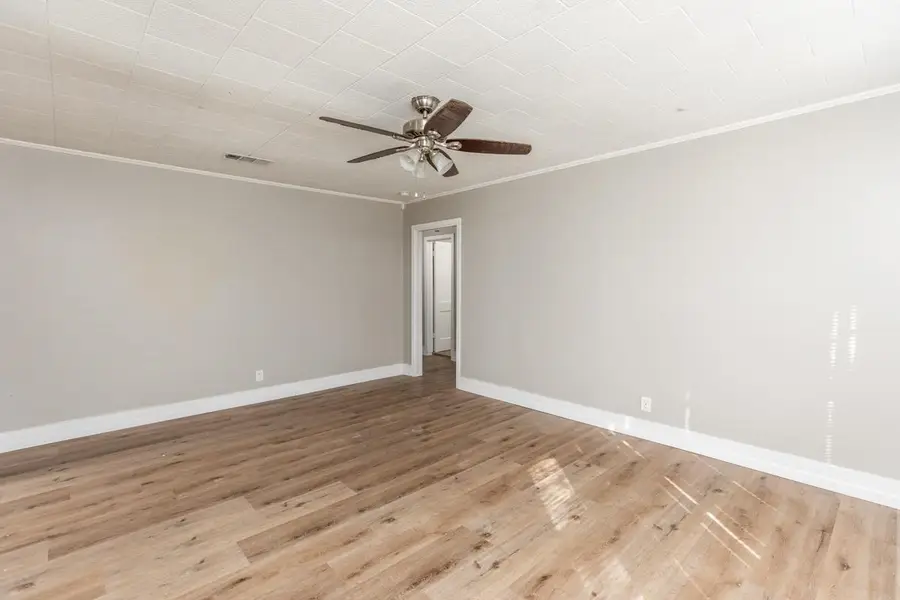 6 Childers Dr, Orange, TX 77630 - #2