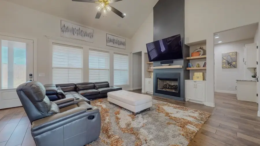 112 Pindo Palm Dr., Lumberton, TX 77657 - #3