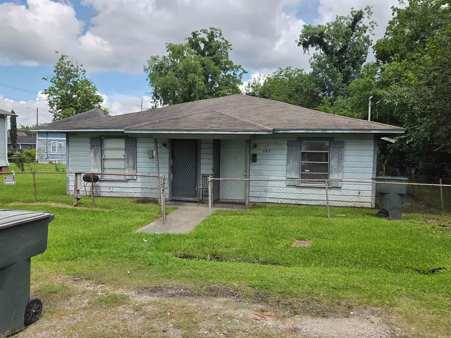 1385 Long St., Beaumont, TX 77701 - #2