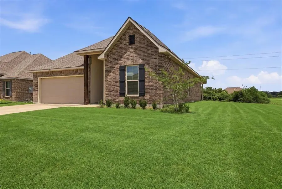 702 Balsa Wood Dr, Orange, TX 77630 - #2