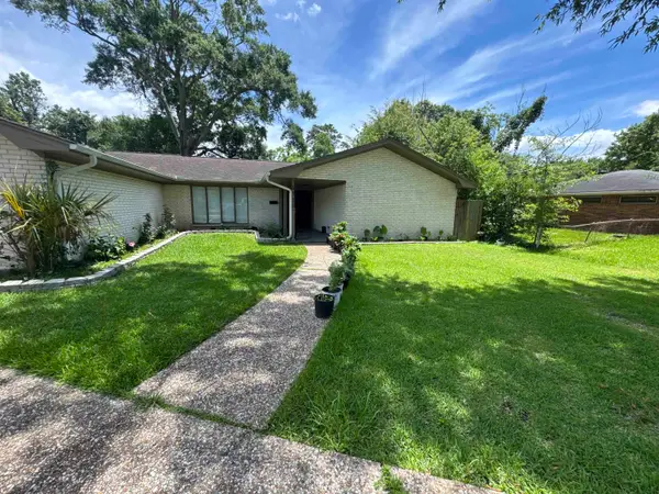 4110 Griffing Drive, Port Arthur, TX 77642
