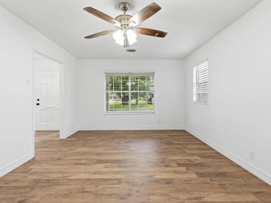 2825 N 23rd St, Orange, TX 77730 - #2