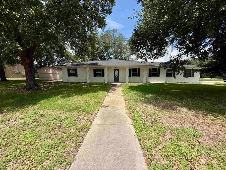824 S 37th, Nederland, TX 77657 - #3
