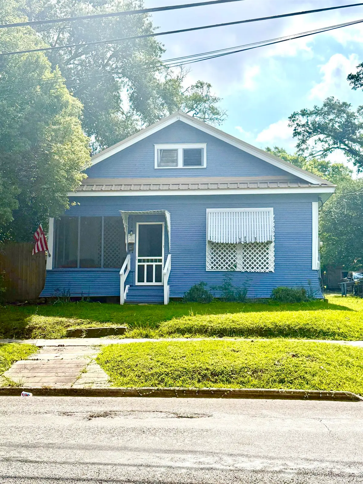 812 15th St, Orange, TX 77630-4919 - #1
