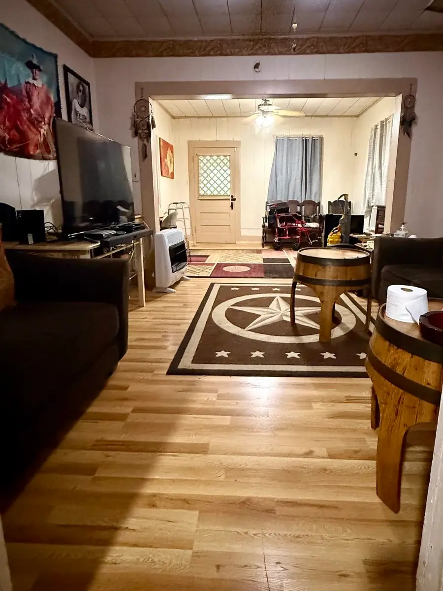 812 15th St, Orange, TX 77630-4919 - #3