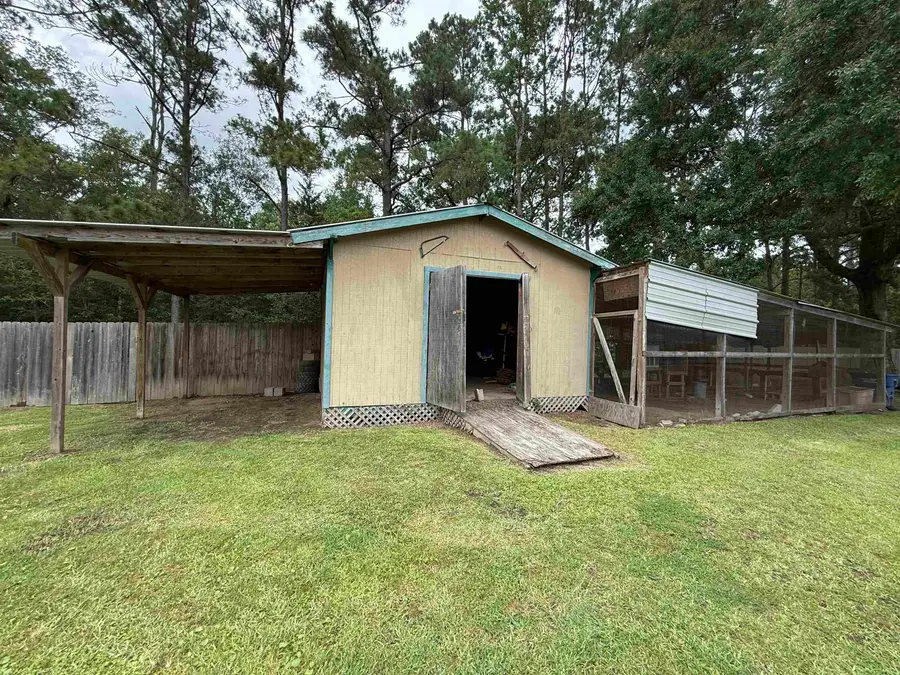 4628 Randall Rd, Orange, TX 77632 - #2
