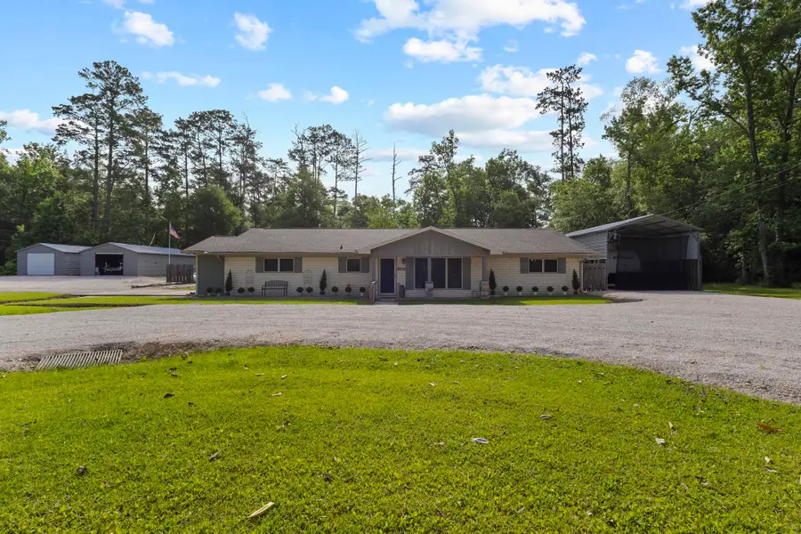 805 Gentry Rd., Silsbee, TX 77656 - #2