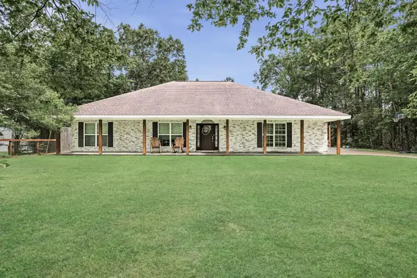 8235 Keith Rd, Lumberton, TX 77657
