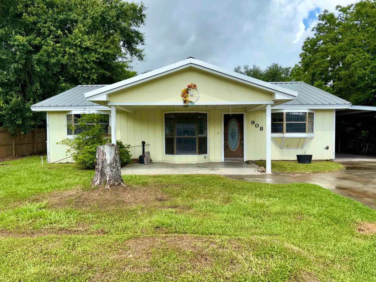 908 Memphis, Orange, TX 77630 - #1