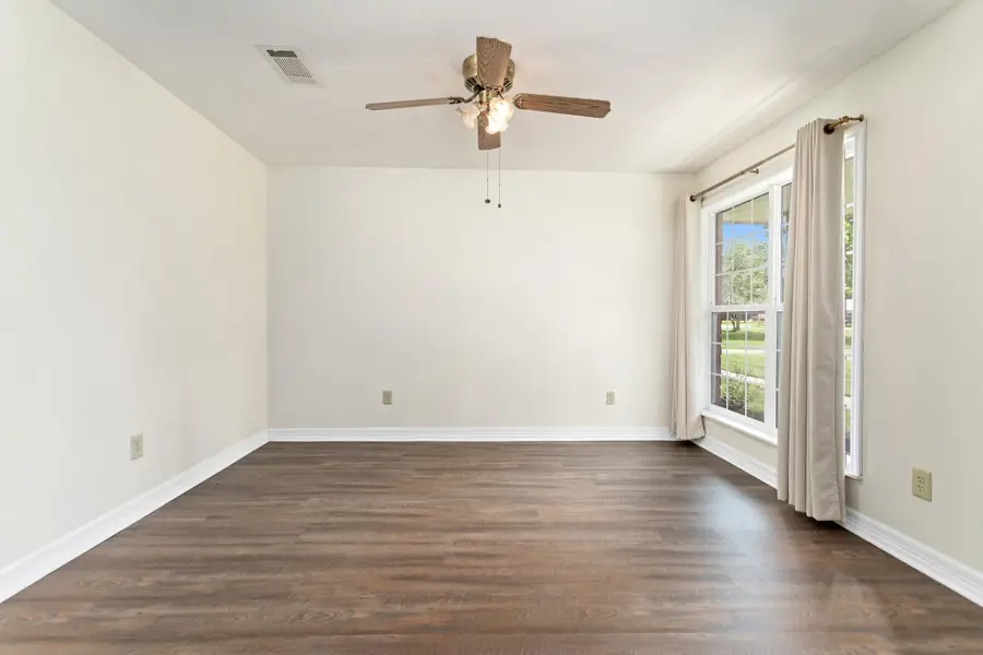 1047 Pine Needles, Sour Lake, TX 77659 - #3
