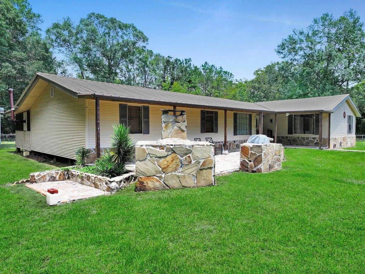 580 CR 779, Buna, TX 77612 - #1