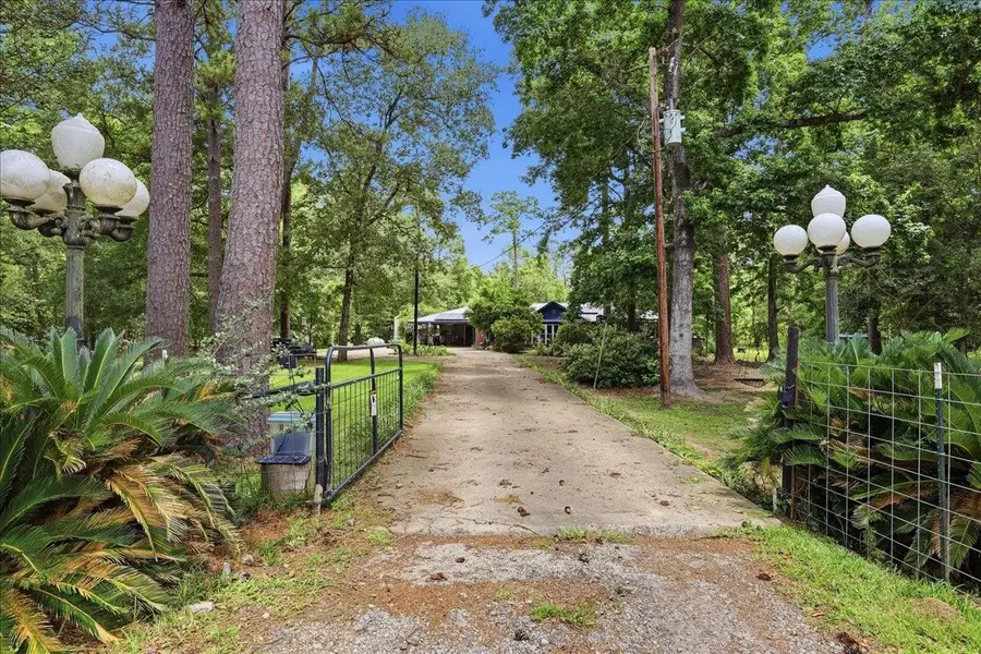 471 Any Old St., Buna, TX 77612 - #3