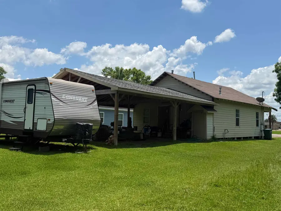 3290 Glenwood, Beaumont, TX 77705 - #3