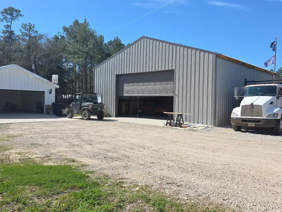 245 County Road 325, Buna, TX 77612 - #3