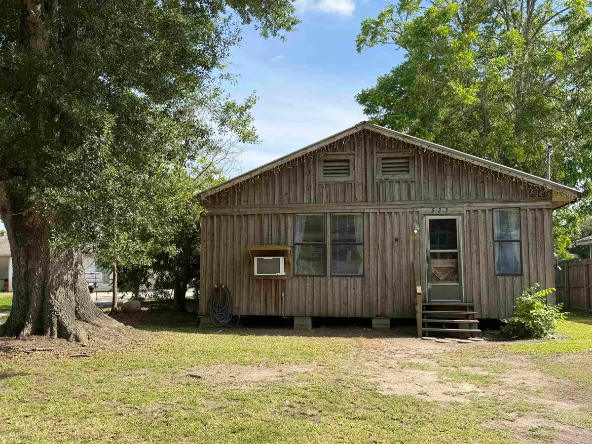 5239 Avenue A, Orange, TX 77630 - #1