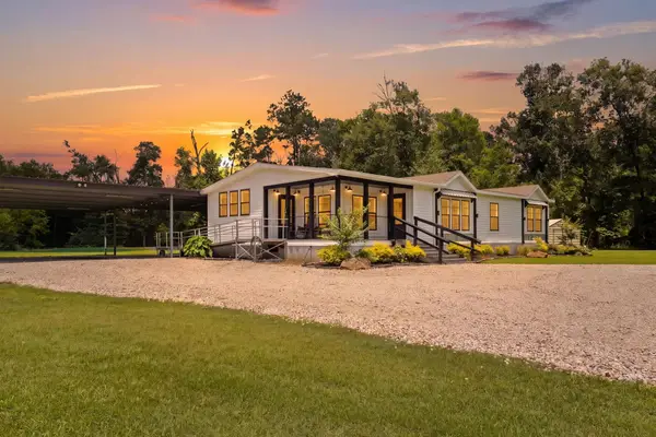 645 County Road 3139, Orange, TX 77632
