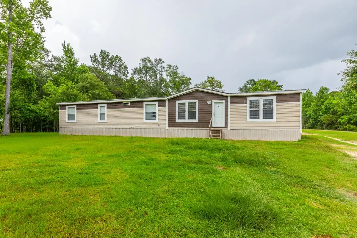 8172 N Linscomb Rd, Vidor, TX 77662 - #1