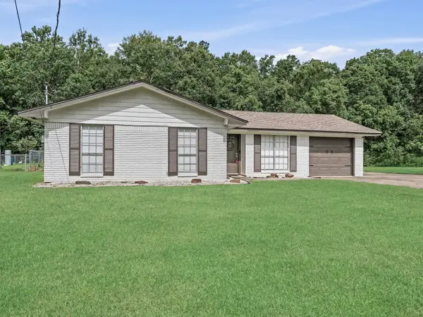 4359 McFarland Circle, Orange, TX 77632