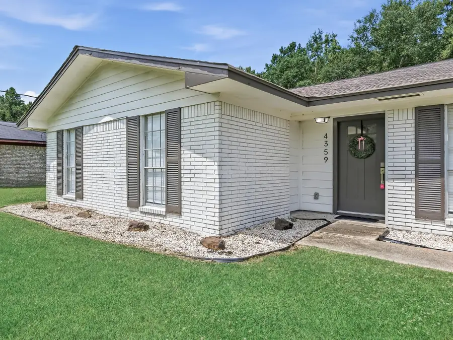4359 McFarland Circle, Orange, TX 77632 - #3