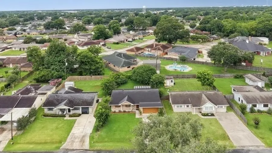 2610 HAMPTON LN, Port Neches, TX 77651-0000 - #2