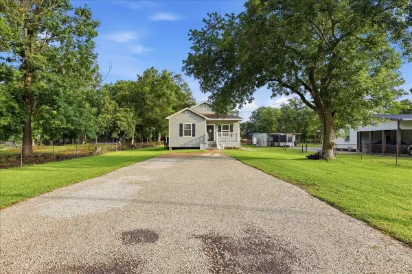 9735 Faggard, Beaumont, TX 77707