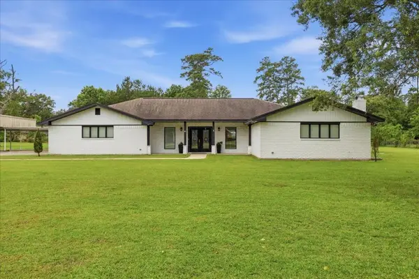380 OAKLAND DR, Vidor, TX 77662