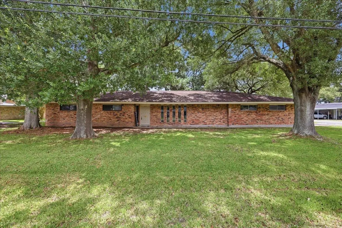 1823 Elgin Avenue, Nederland, TX 77627 - #1