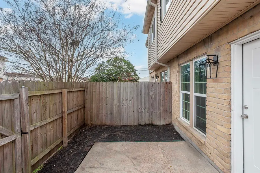 972 Park Meadow, Beaumont, TX 77706 - #2