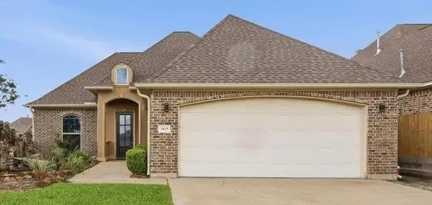 3825 Royal Meadows St, Port Arthur, TX 77642 - #1