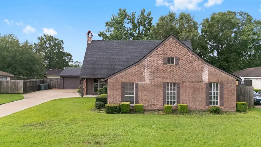 6755 Gladys Ave, Beaumont, TX 77706 - #2