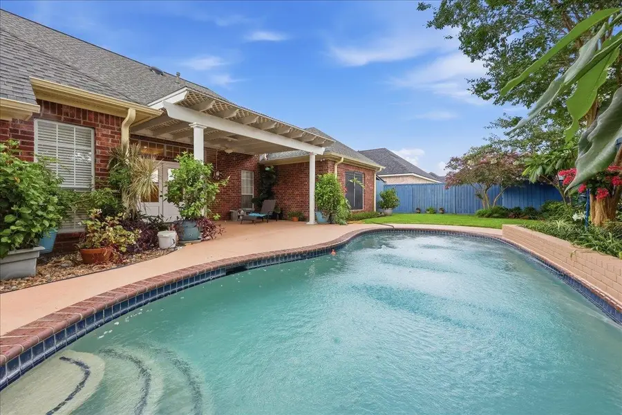6095 Barrington Ave, Beaumont, TX 77706 - #3