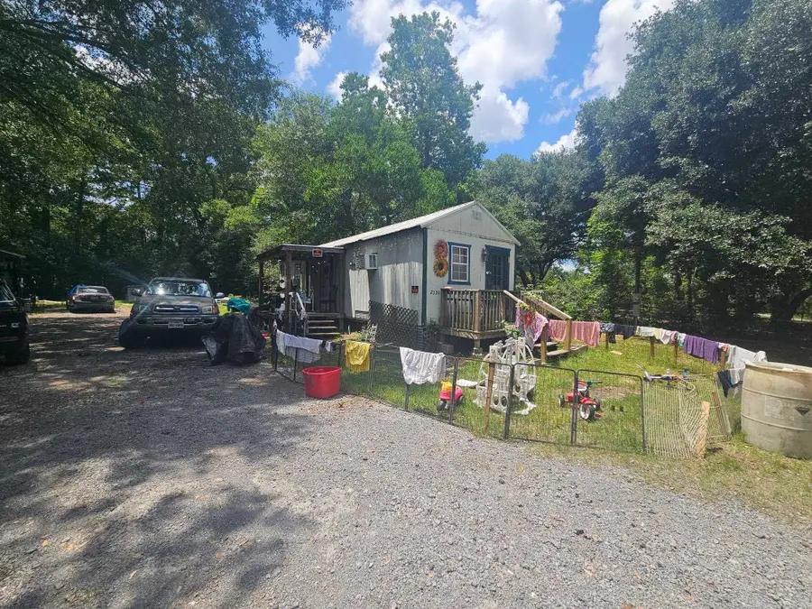 2559 Tucker, Silsbee, TX 77656 - #3