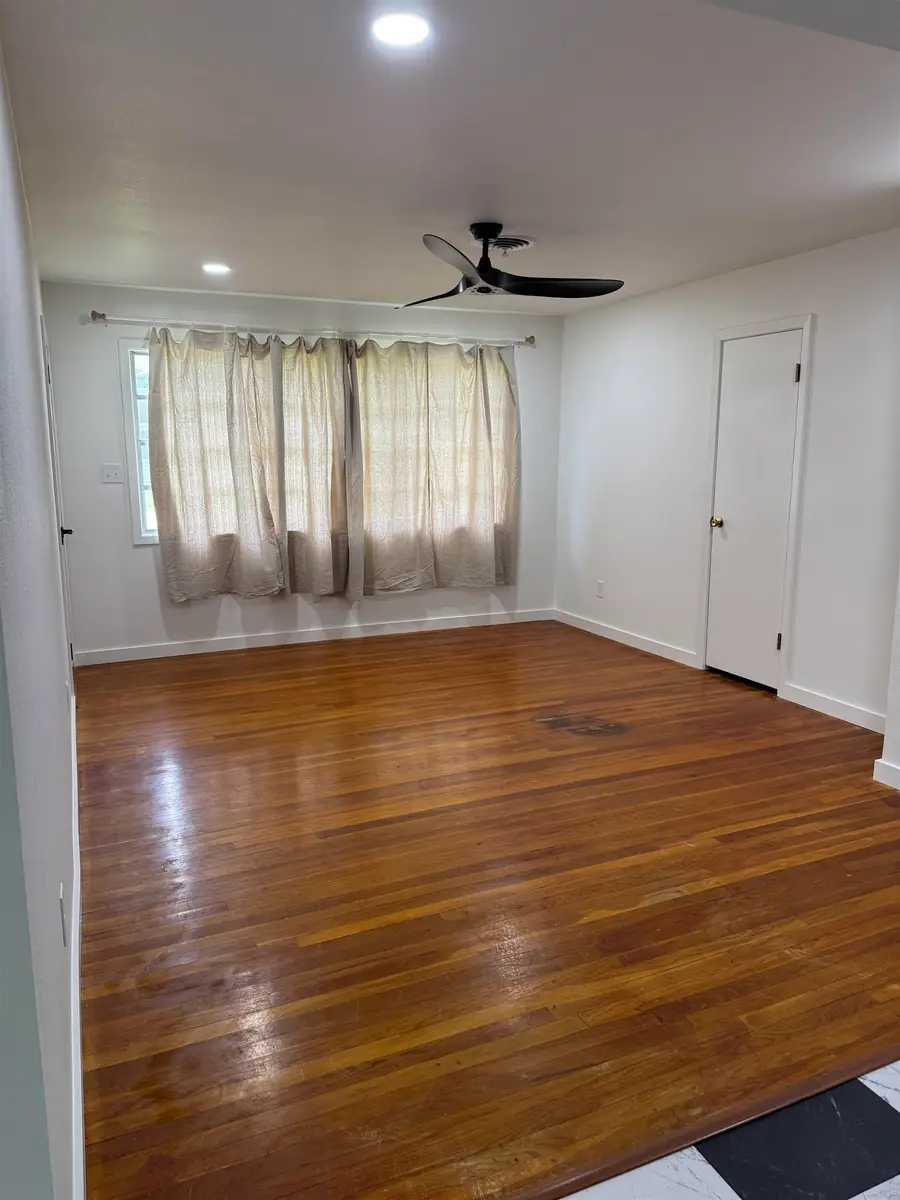 408 S 3rd, Nederland, TX 77627 - #3
