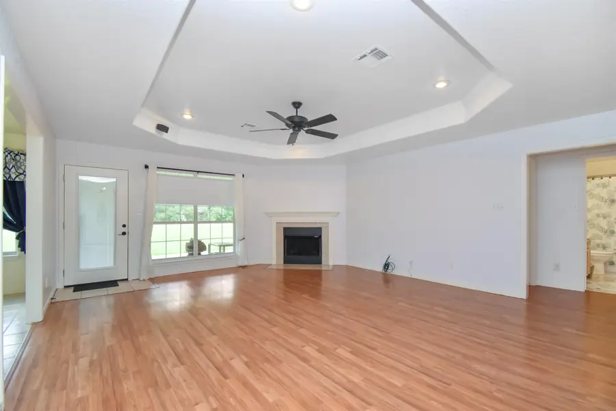 320 Pepper Tree Ln, Village Mills, TX 77663 - #2