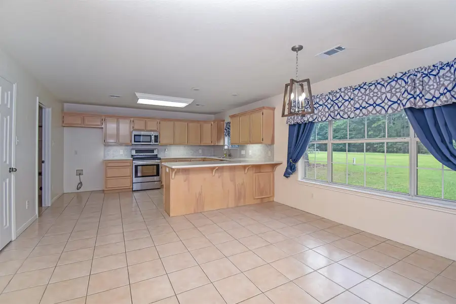 320 Pepper Tree Ln, Village Mills, TX 77663 - #3