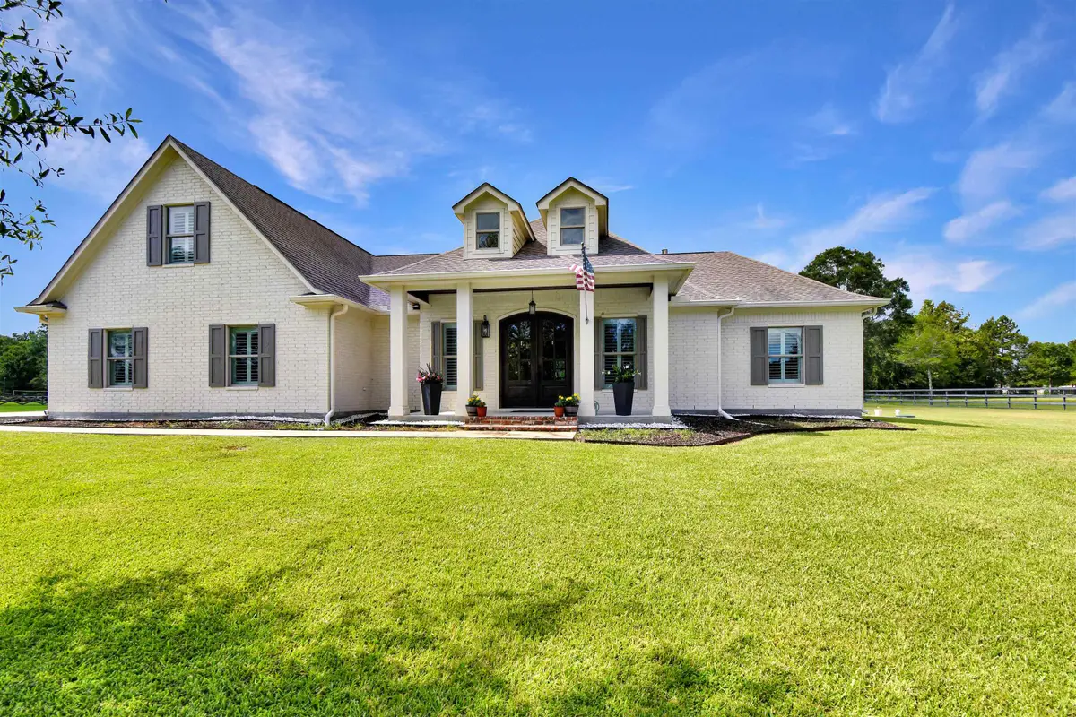 9040 Liston Cutoff, Orange, TX 77630 - #1
