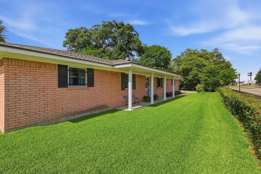 3580 CALDER AVE, Beaumont, TX 77706 - #2