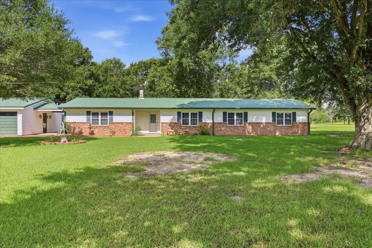 9320 Winzer, Fannett, TX 77705 - #1