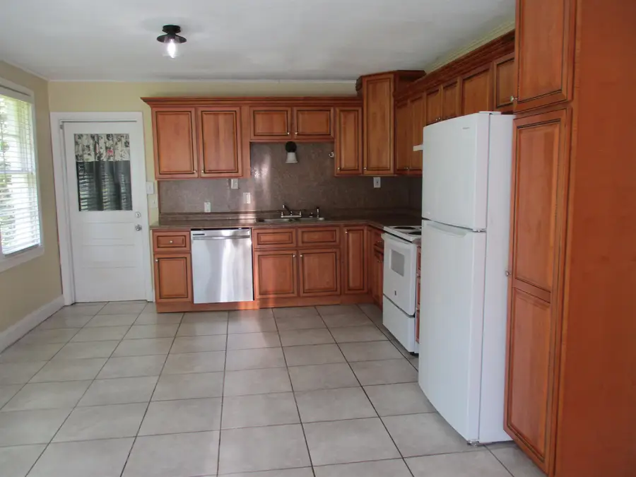 2629 DOWLING, Orange, TX 77630 - #2