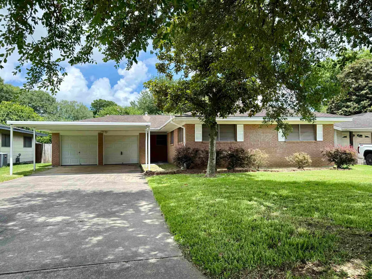 3203 Callaway, Nederland, TX 77627 - #1