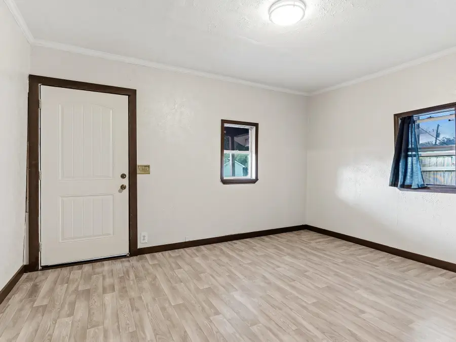 737 9th St, Port Arthur, TX 77640-5337 - #3
