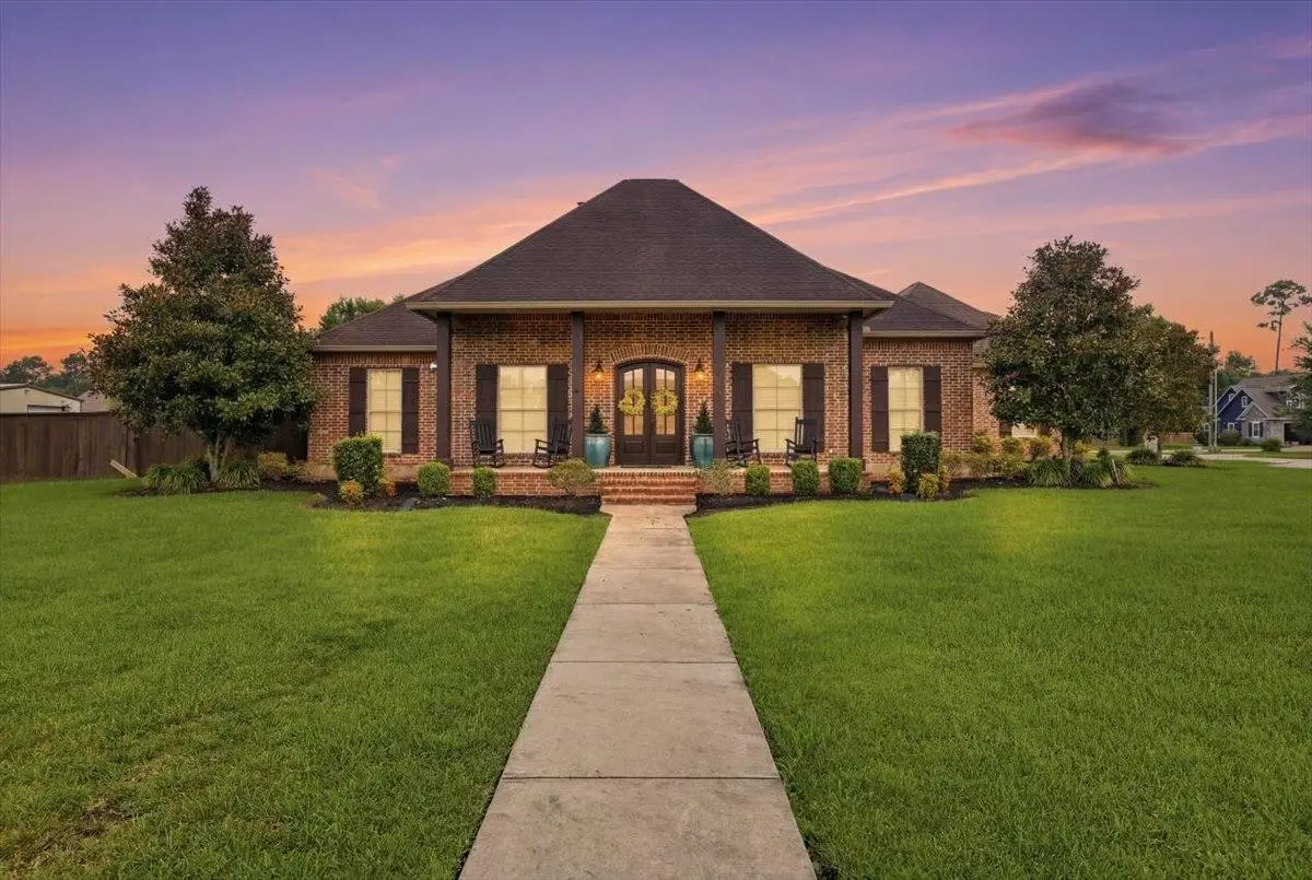 12045 Crosstimbers Lane, Beaumont, TX 77705 - #1