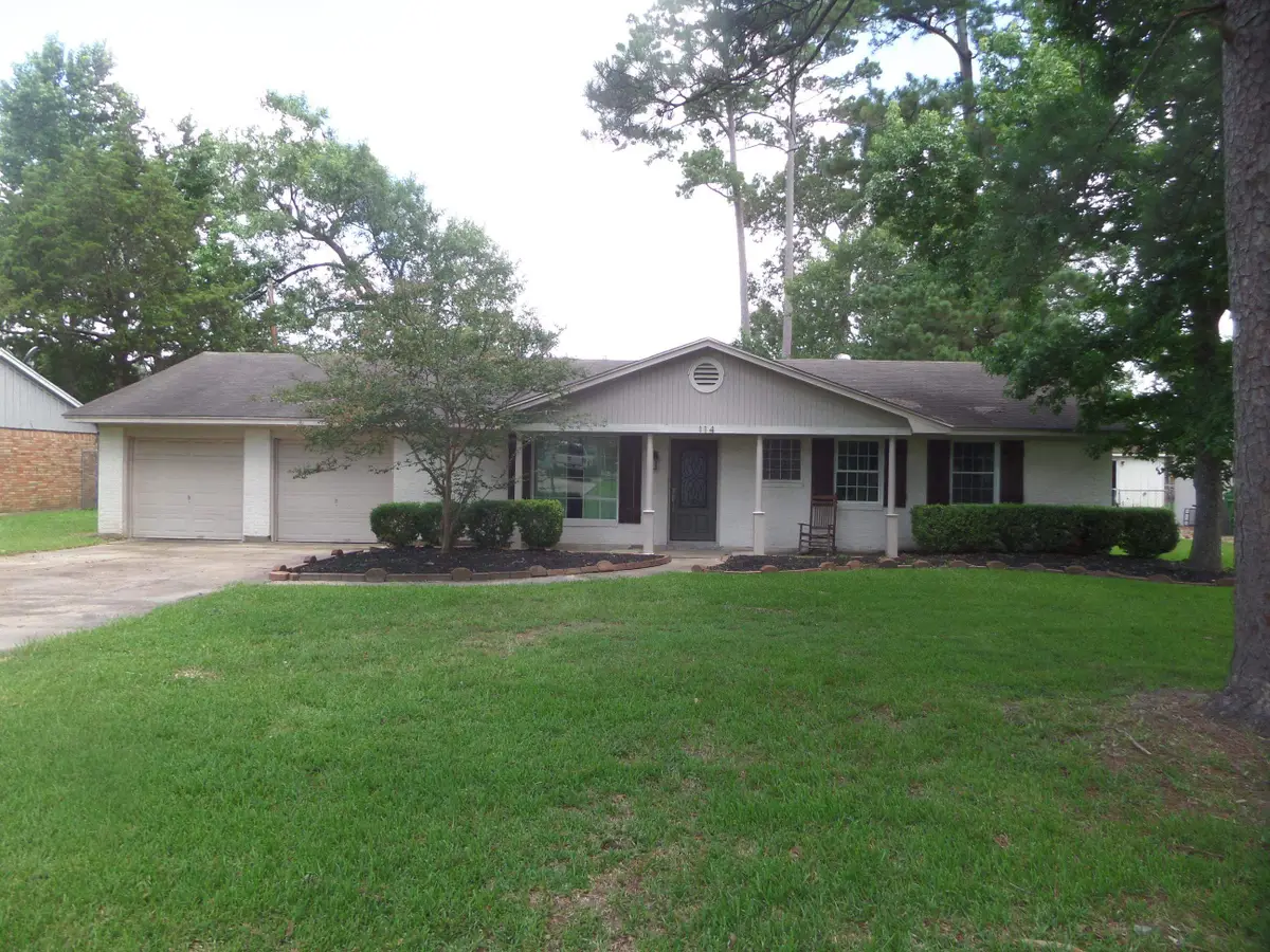114 Wood Manor Ln, Sour Lake, TX 77659 - #1