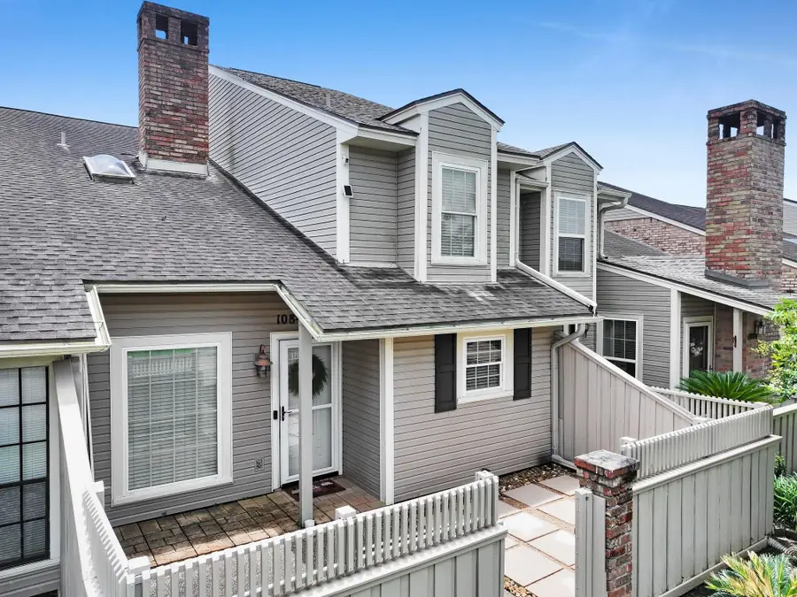 1084 Sunmeadow Dr, Beaumont, TX 77706 - #3