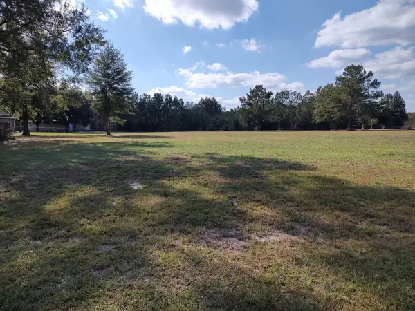 10019 Reed Ranch Rd, Silsbee, TX 77656