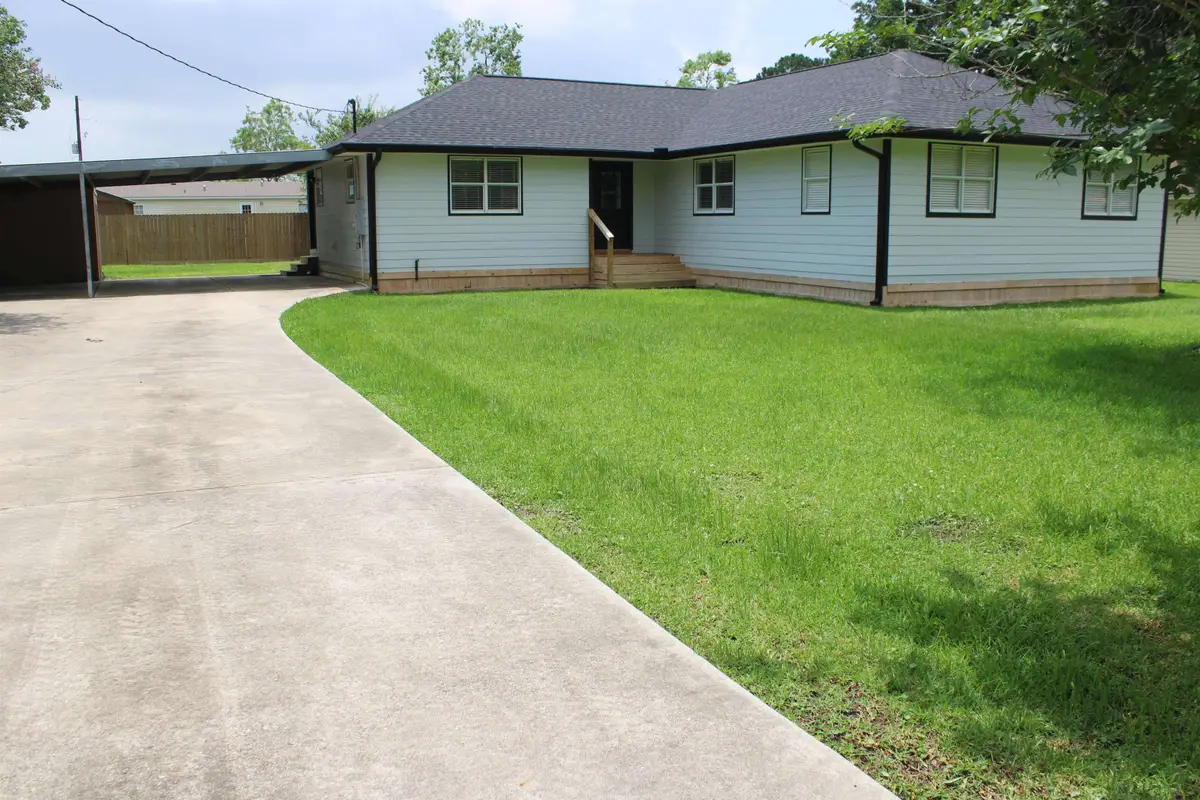 736 Carolyn, Winnie, TX 77665 - #1