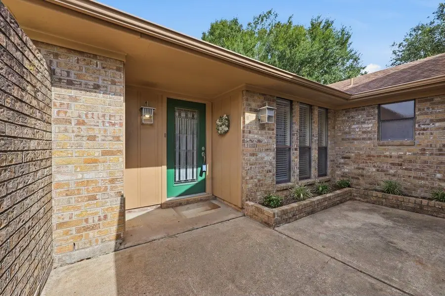 715 Evangeline, Beaumont, TX 77706 - #2