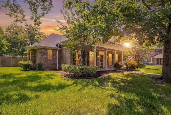 4 Twin Circle Drive, Beaumont, TX 77706