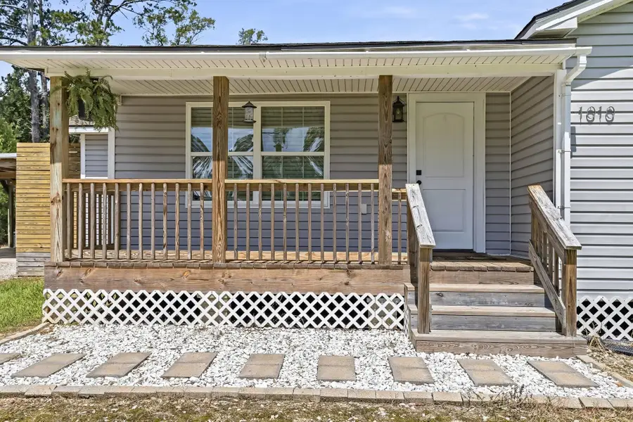 1010 S Village Creek Pkwy, Lumberton, TX 77657 - #2